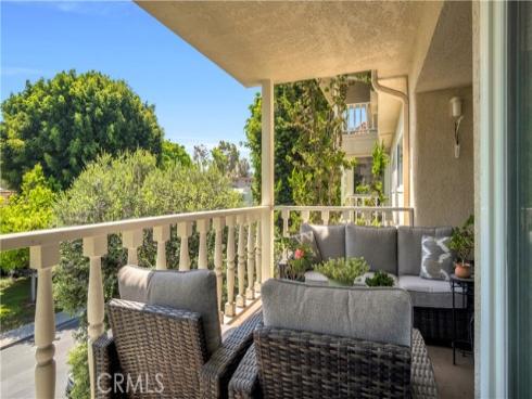 2401  Via Mariposa W  2A , Laguna Woods, CA
