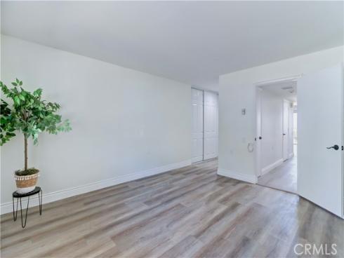 4015  Calle Sonora Oeste  1F , Laguna Woods, CA