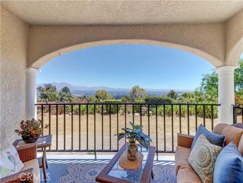 4015  Calle Sonora Oeste  1F , Laguna Woods, CA