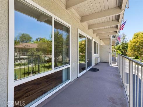 890 Ronda Sevilla , Laguna Woods, CA