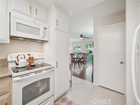 2402 Via Mariposa 1E , Laguna Woods, CA
