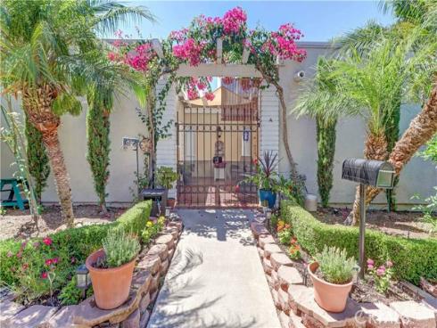 2063 Via Mariposa East A