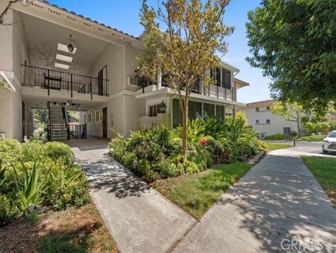 2244 Via Puerta P , Laguna Woods, CA