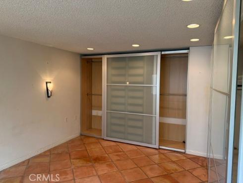 2371 Via Mariposa D , Laguna Woods, CA
