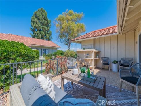 3087 Via Serena D , Laguna Woods, CA