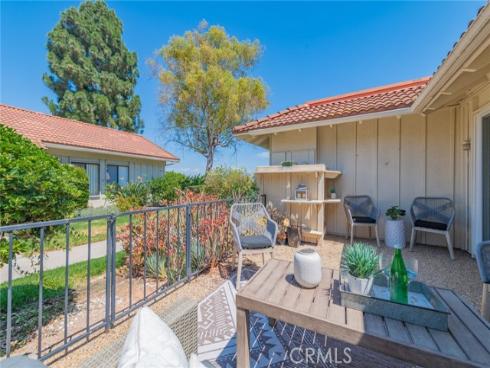 3087 Via Serena D , Laguna Woods, CA