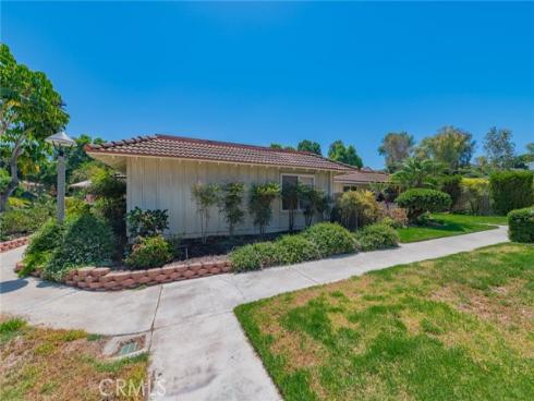 3087 Via Serena D , Laguna Woods, CA