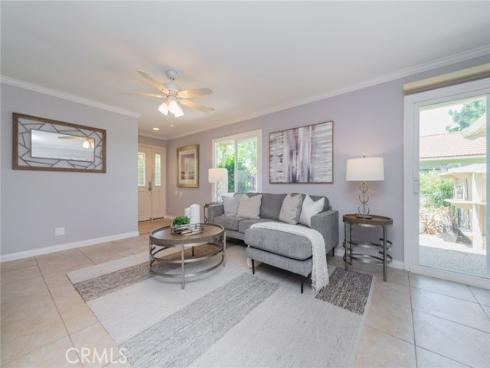 3087 Via Serena D , Laguna Woods, CA
