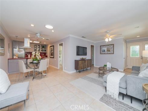 3087 Via Serena D , Laguna Woods, CA