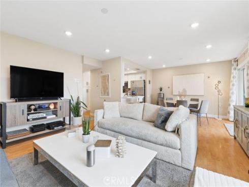 4001 Calle Sonora 2E , Laguna Woods, CA