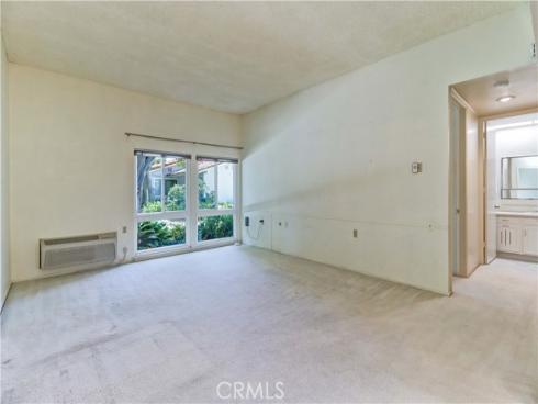 2054 Via Mariposa E , Laguna Woods, CA