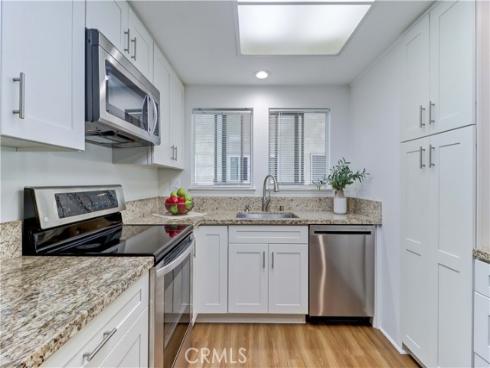 2251 Via Mariposa O , Laguna Woods, CA