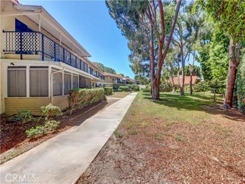 2251 Via Mariposa O , Laguna Woods, CA