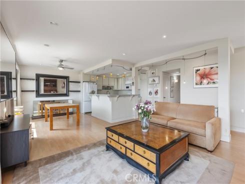 4014 Calle Sonora Oeste 2A , Laguna Woods, CA