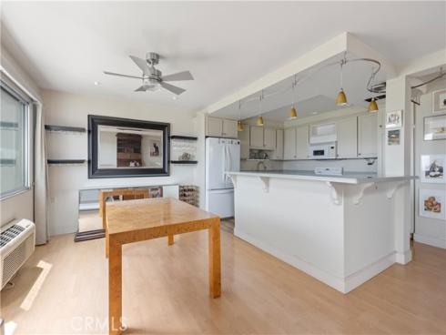 4014 Calle Sonora Oeste 2A , Laguna Woods, CA