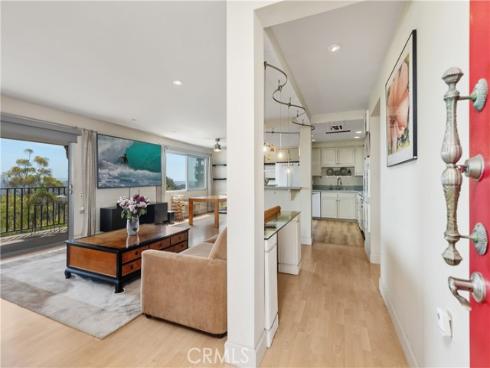 4014 Calle Sonora Oeste 2A , Laguna Woods, CA