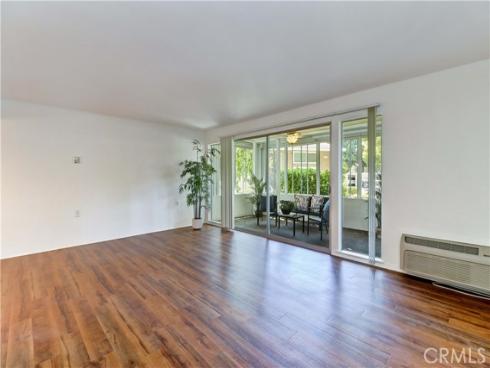 8 Via Castilla H , Laguna Woods, CA