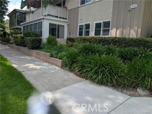 475 Calle Cadiz D