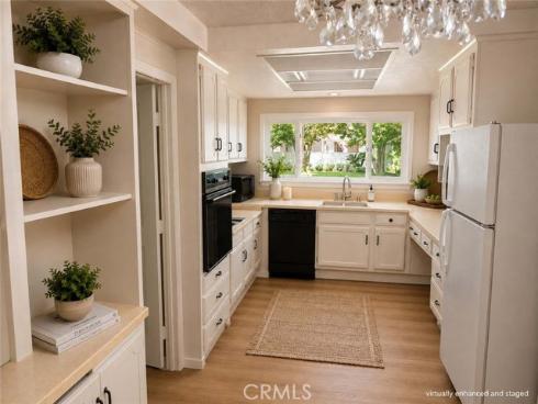 2158 Via Mariposa B , Laguna Woods, CA
