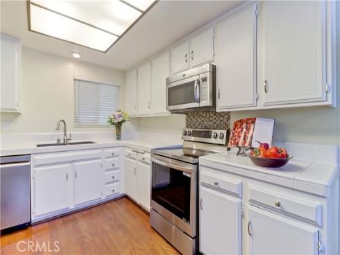 3298 Via Carrizo O , Laguna Woods, CA