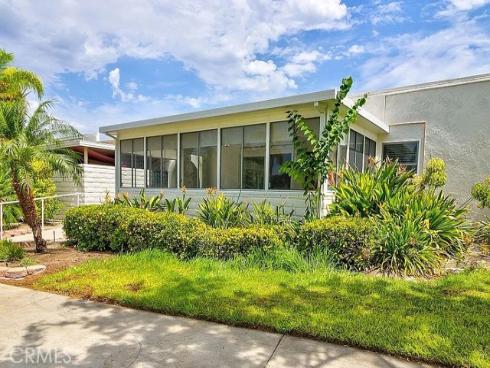 2210 Via Mariposa F , Laguna Woods, CA
