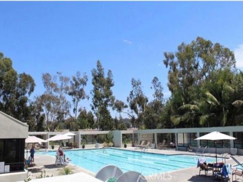 967 Calle Aragon , Laguna Woods, CA