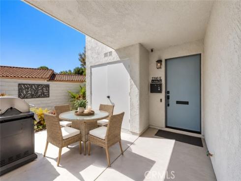 2200  Via Mariposa  , Laguna Woods, CA