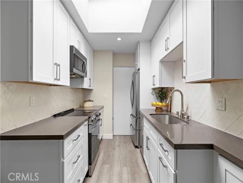 2200  Via Mariposa  , Laguna Woods, CA