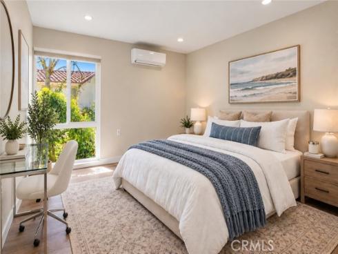 2200  Via Mariposa  , Laguna Woods, CA
