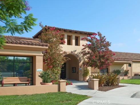 2262 Via Puerta D , Laguna Woods, CA