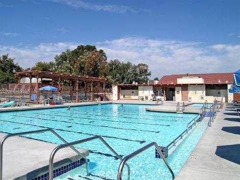 2262 Via Puerta D , Laguna Woods, CA