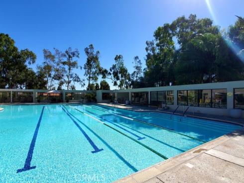 2262 Via Puerta D , Laguna Woods, CA