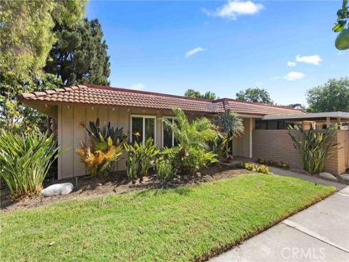 3095 N Via Serena B , Laguna Woods, CA