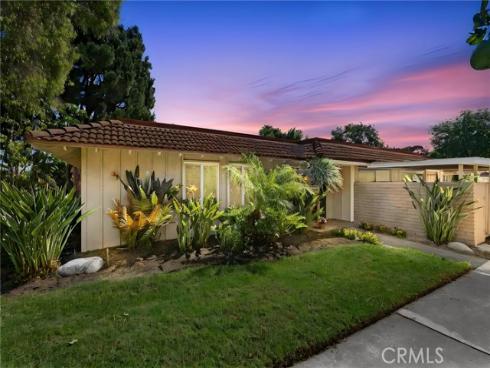 3095 N Via Serena B , Laguna Woods, CA