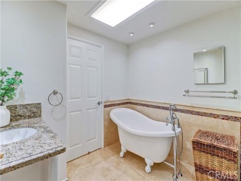 218 Avenida Majorca D , Laguna Woods, CA