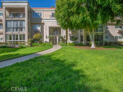 5499 Paseo Del Lago 2D , Laguna Woods, CA