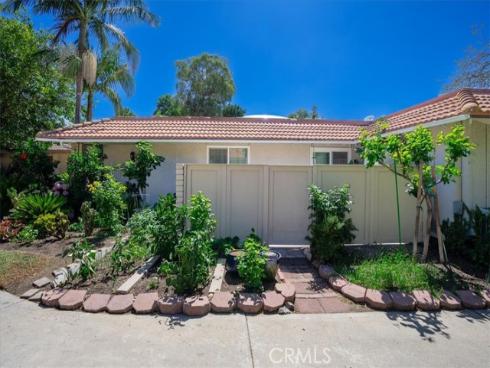 3090  Via Serena N # C  , Laguna Woods, CA