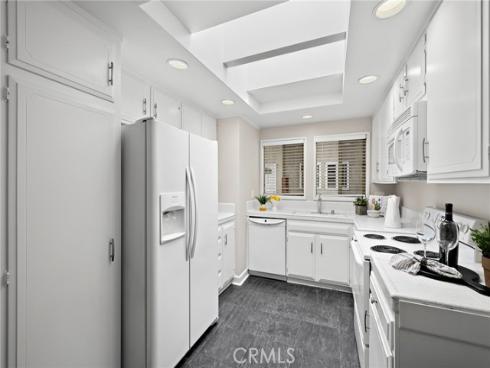 3167 Via Vista P , Laguna Woods, CA