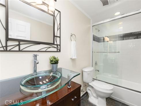 65 Calle Aragon B , Laguna Woods, CA