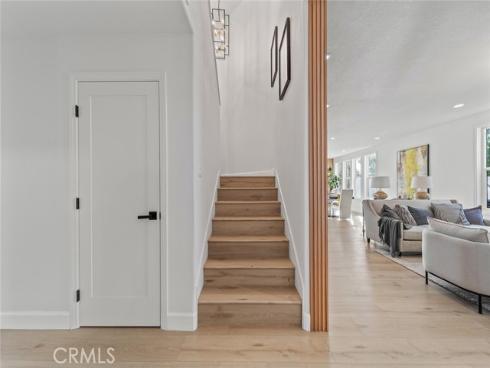 20  Flores  , Lake Forest, CA