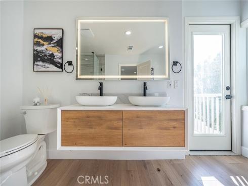 20  Flores  , Lake Forest, CA