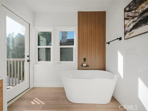 20  Flores  , Lake Forest, CA