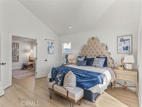 20  Flores  , Lake Forest, CA