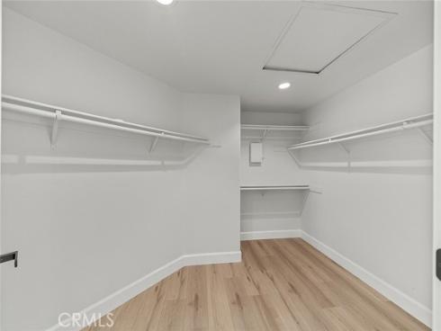 20  Flores  , Lake Forest, CA