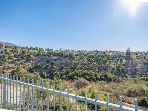 20  Flores  , Lake Forest, CA