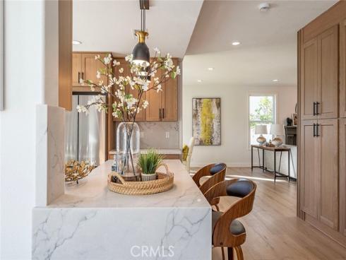 20  Flores  , Lake Forest, CA