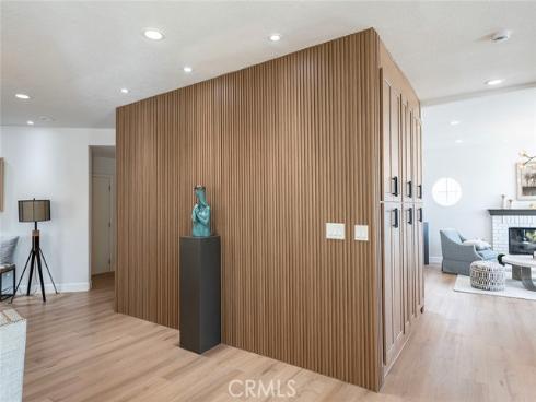 20  Flores  , Lake Forest, CA