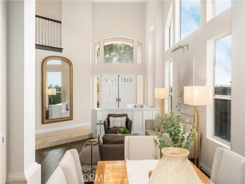 6 Bell Vista , Lake Forest, CA