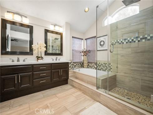 6 Bell Vista , Lake Forest, CA