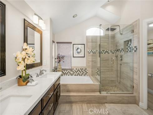 6 Bell Vista , Lake Forest, CA